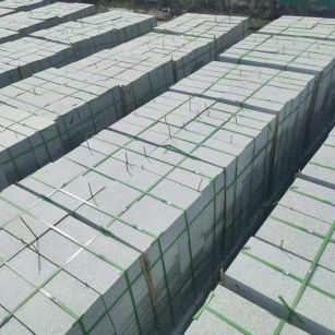 南充 芝麻白1.8公分火烧300*600地铺，清仓大甩卖