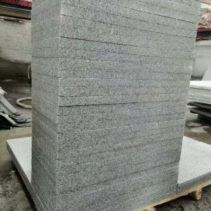 南充 花岗岩 地铺成品300*600，尺寸标准、厚薄均匀