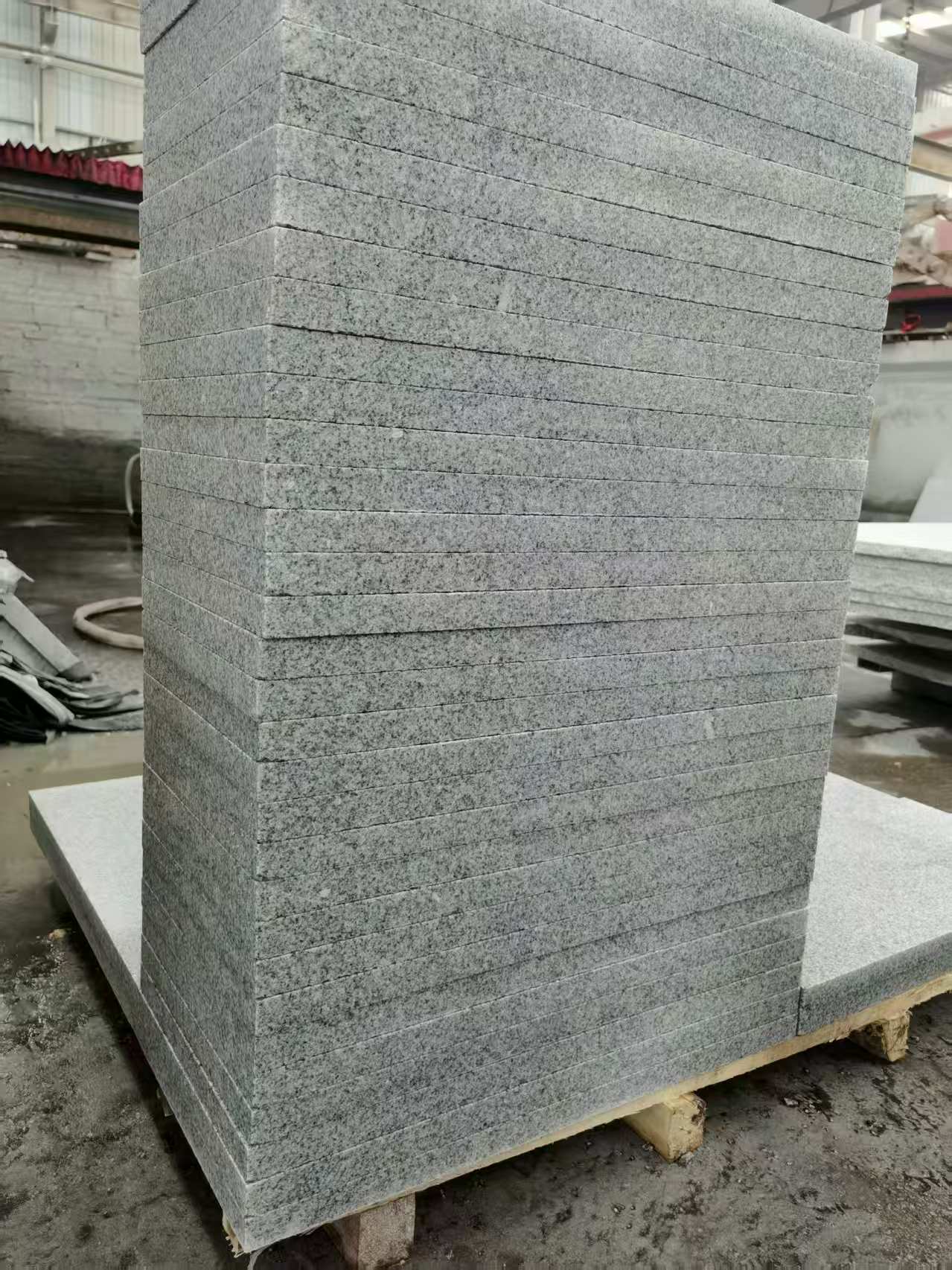 南充 花岗岩 地铺成品300*600，尺寸标准、厚薄均匀