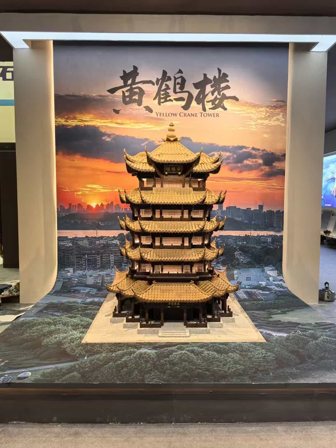 南充仿古石文创作品-黄鹤楼